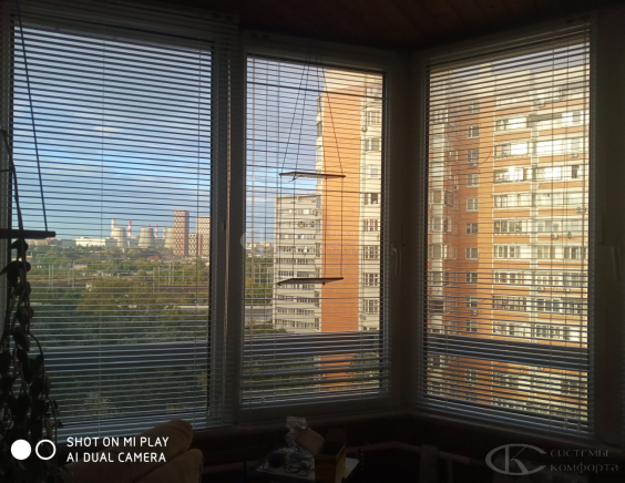 Горизонтальные жалюзи на пластиковые окна